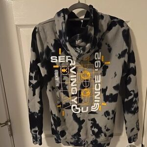 NWOT Gray and Black Dutch Bros Coffee Graphic Hoodie Mens Small